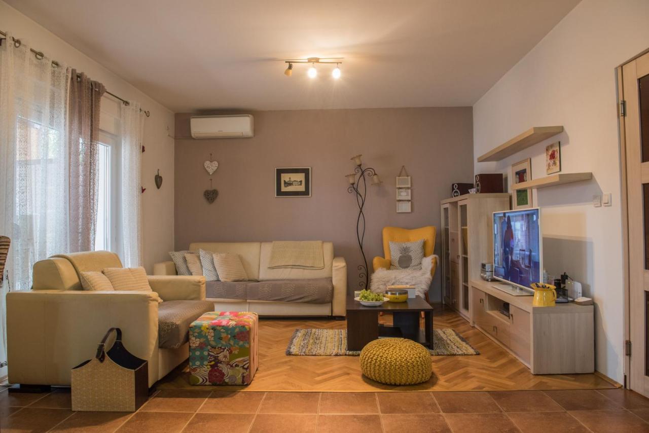 City Apartment Magdalena Zadar Exterior photo